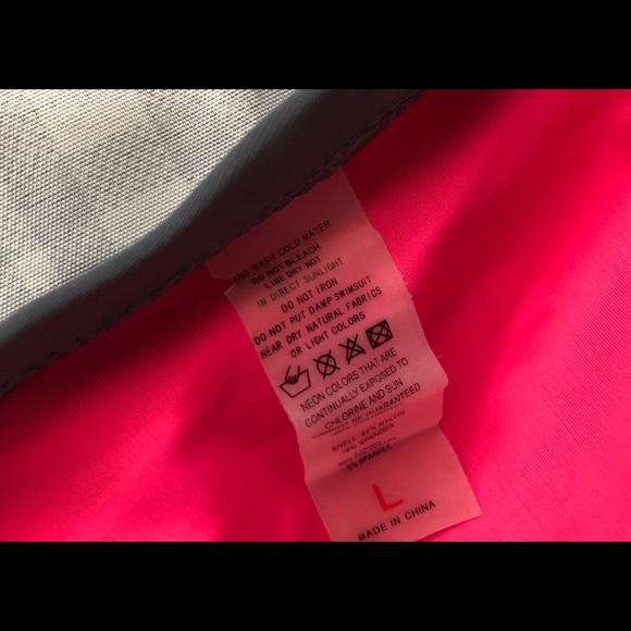 Swimsuit - Picture 6 of 6